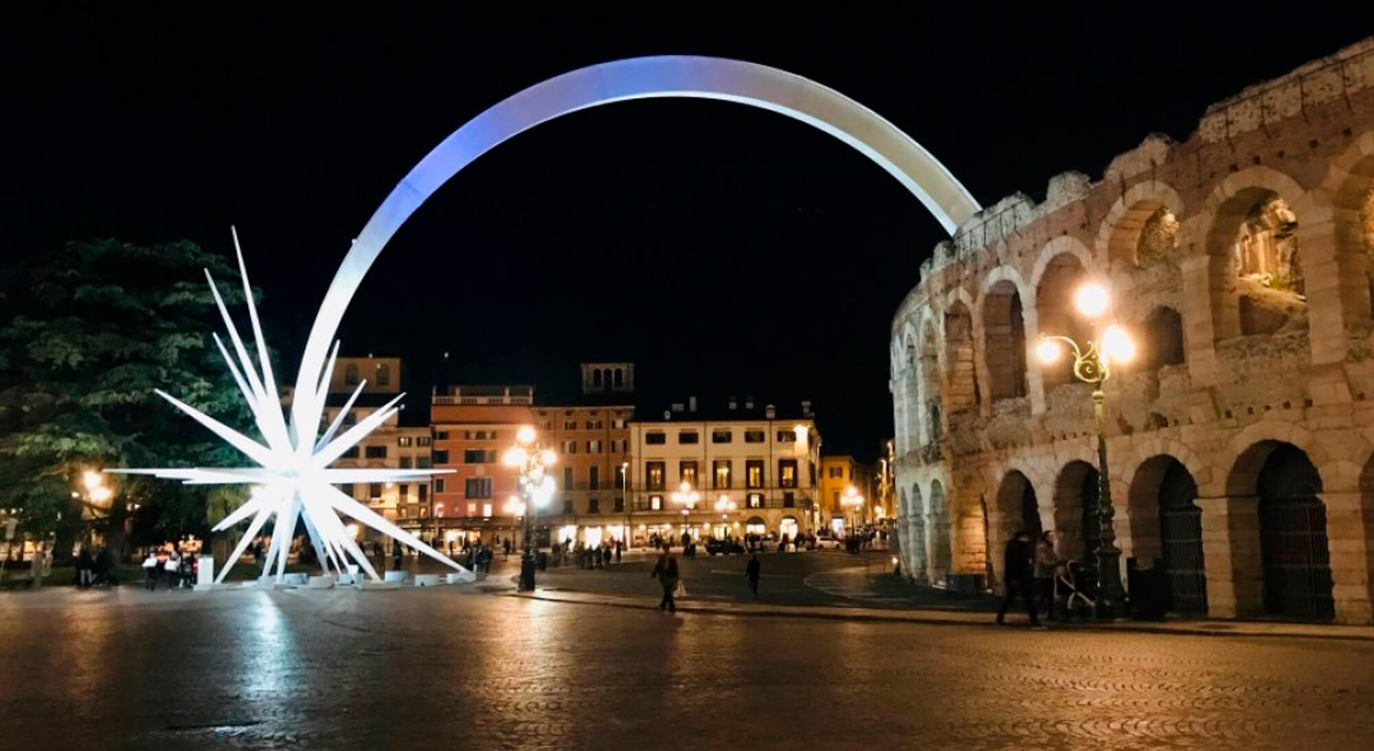 Verona a fairy tale Christmas atmosphere combined with a special food wine experience