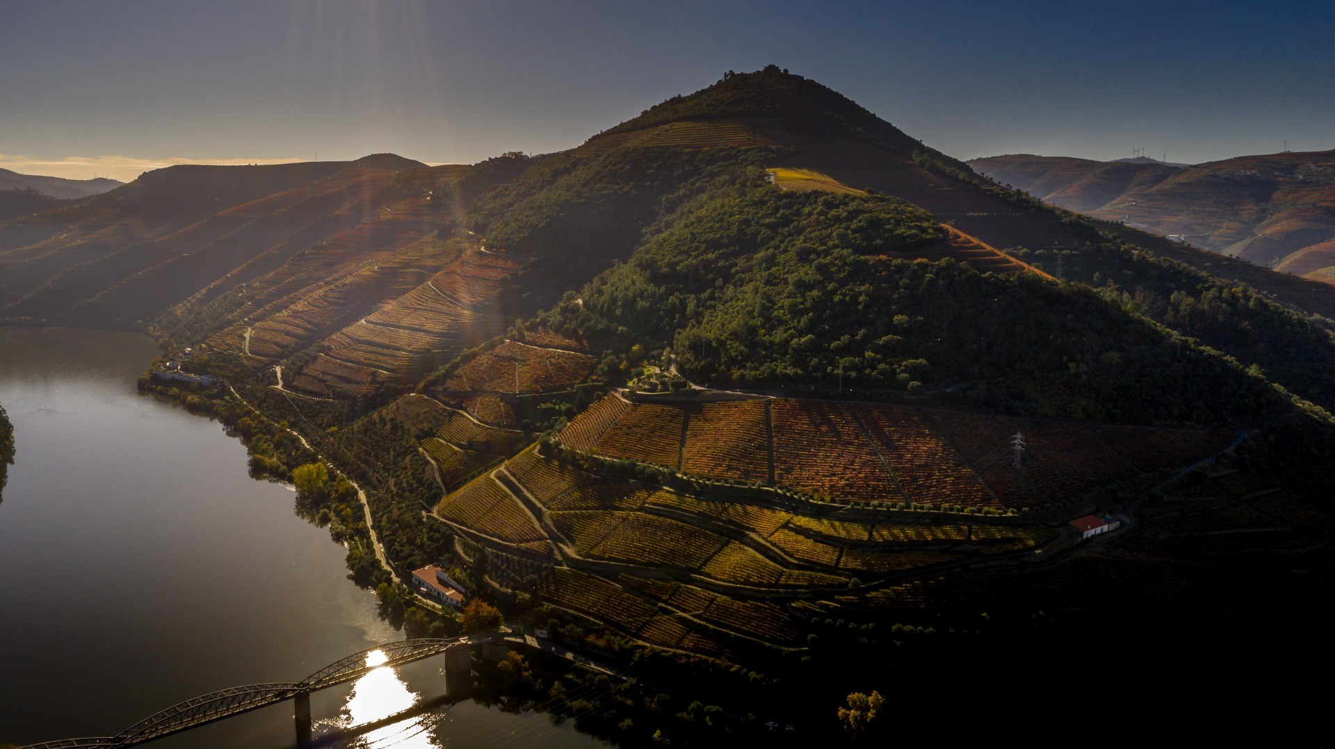 Quinta das Carvalhas – An incredible beauty in Douro Valley