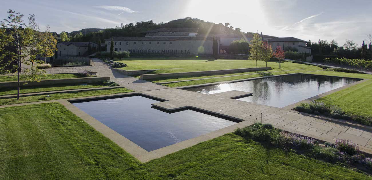 Marqués de Murrieta: Traditional Rioja Winery with Modern Sophistication