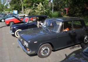 wine tour in a vintage car