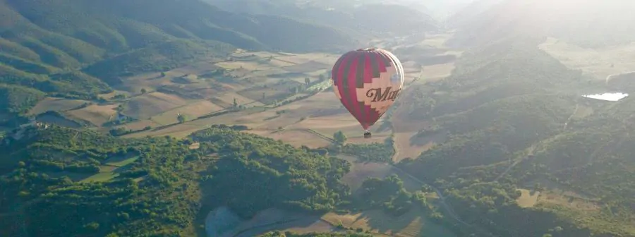 Hot-air balloon ride; Rioja from above by Bodegas Muga