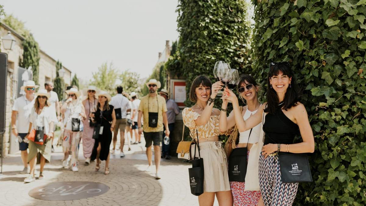 The Haro Train Station: Six Historic Rioja Wineries Join Forces to Highlight their History and Wines