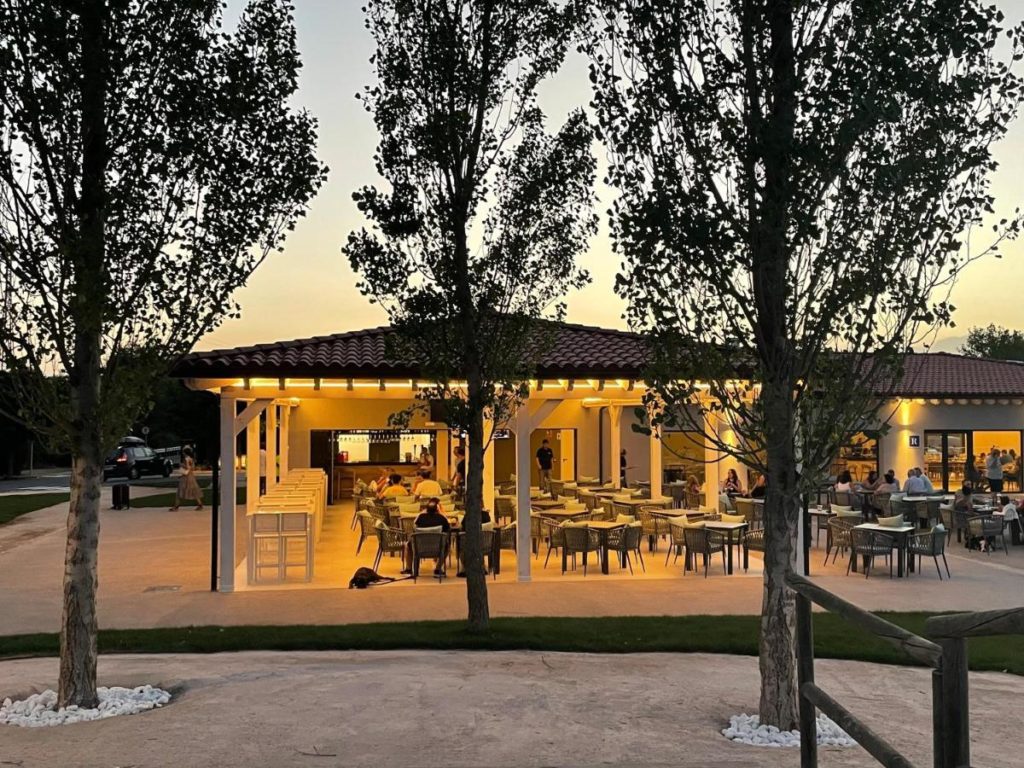 Natura Resorts in Rioja Alta