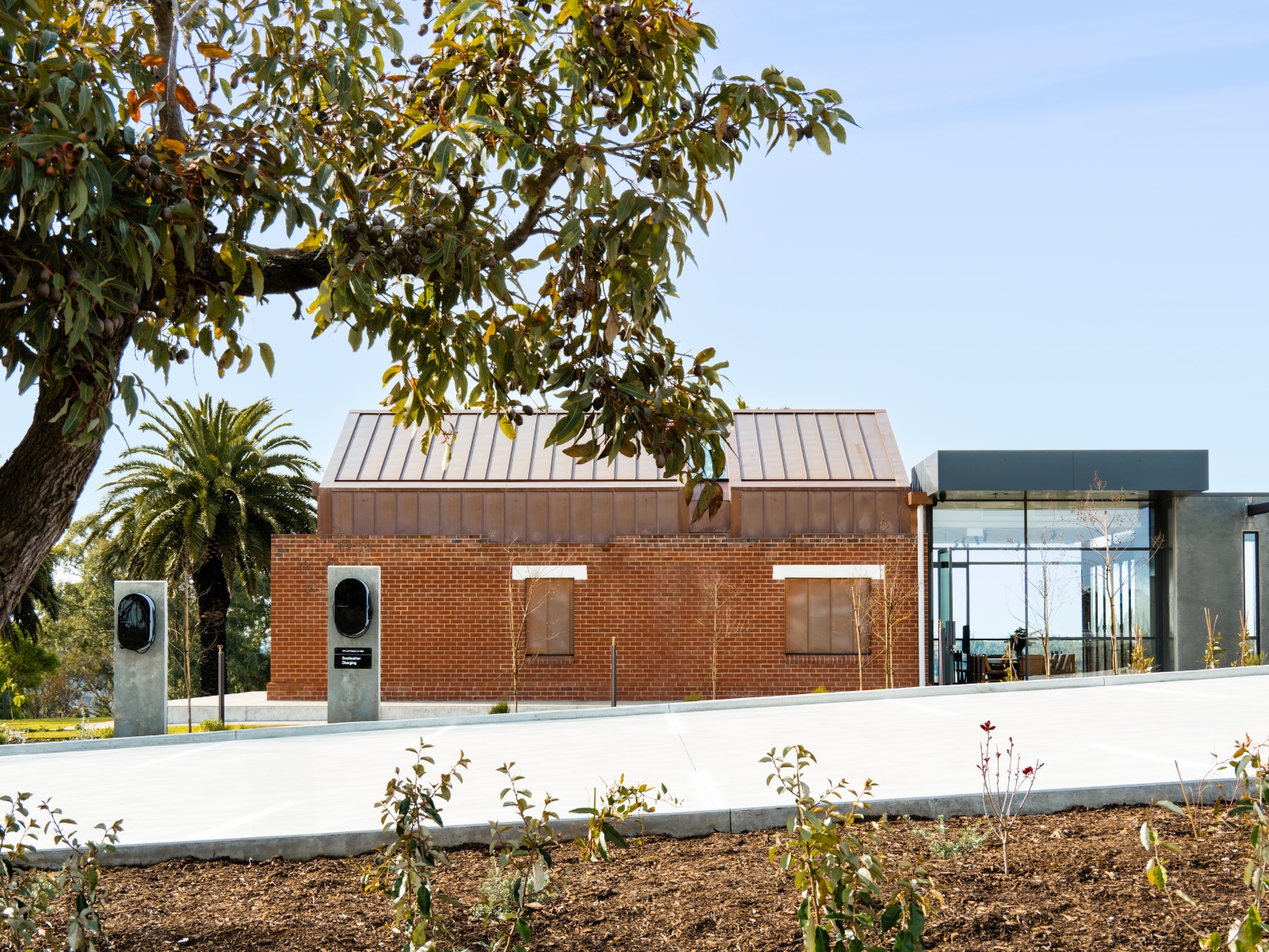 Vinteloper: Where Resilience Meets Design in the Adelaide Hills