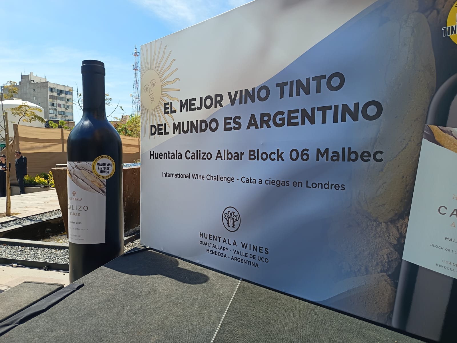 Huentala Wines Celebrates World’s Best Red Wine Title in Mendoza